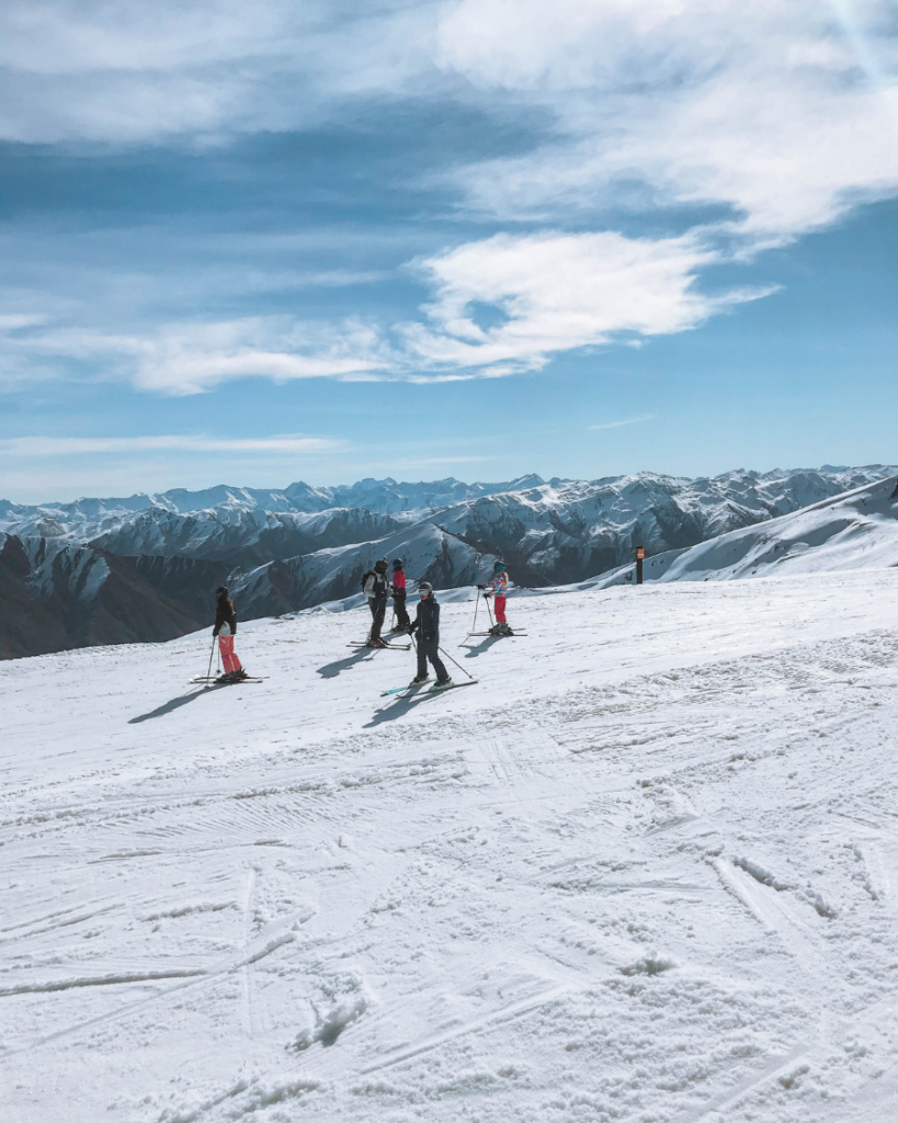 skiing, cardrona, new zealand