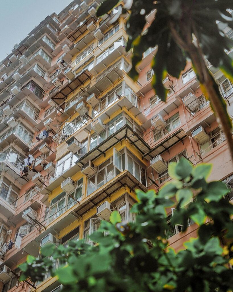 Visiting the Yik Cheong "Monster" Building, Hong Kong