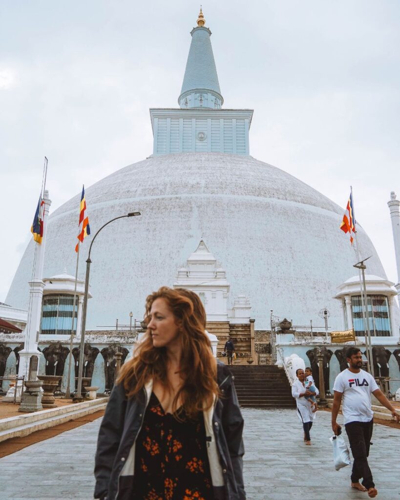 How to Visit Anuradhapura Sacred City, Sri Lanka