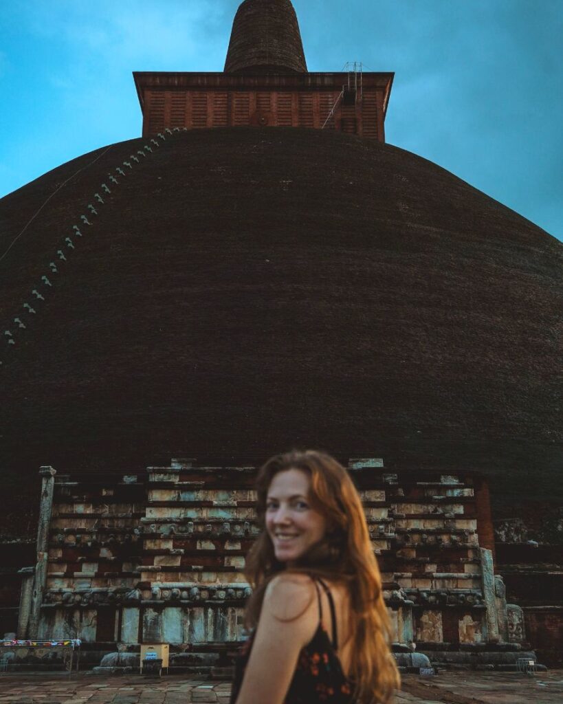 How to Visit Anuradhapura Sacred City, Sri Lanka