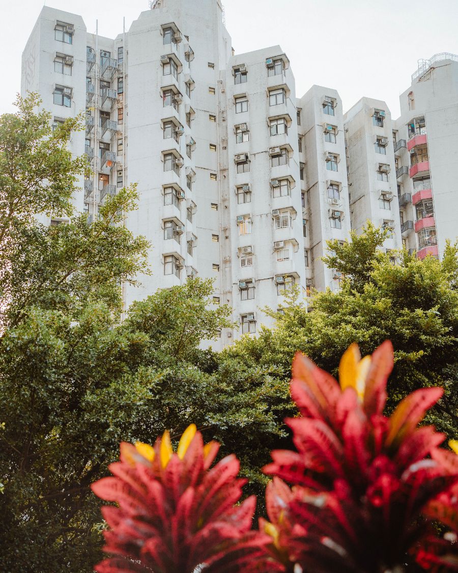 Visiting the Lai Tak Tsuen Cylindrical Building, Hong Kong