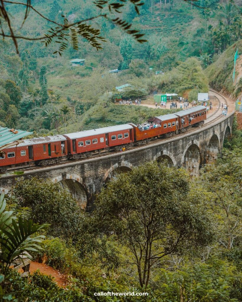 How to Spend 3 Weeks in Sri Lanka: Epic Itinerary. Ella. Nine Arch Bridge.